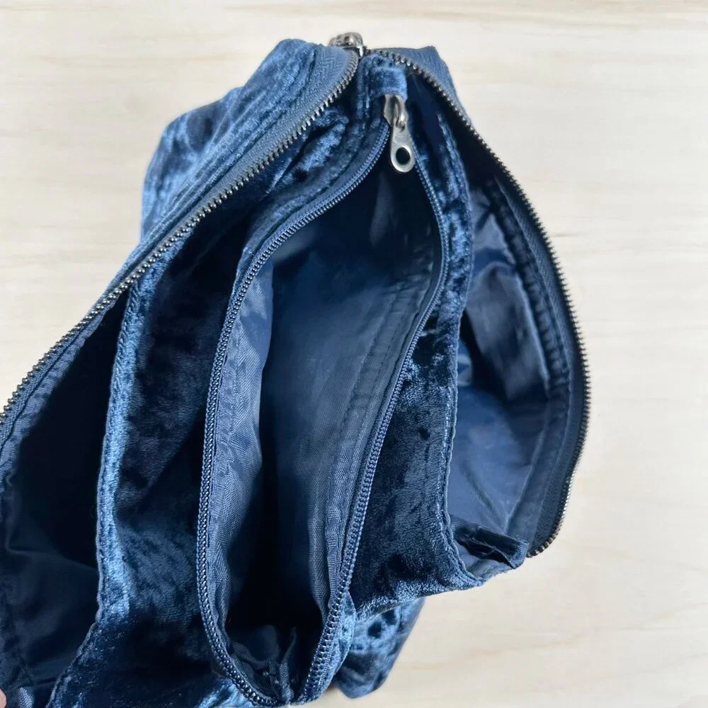 Isabella Scott Dark Blue Velvet Clutch Cosmetic‎ Bag 5 Pockets! Make-up Navy